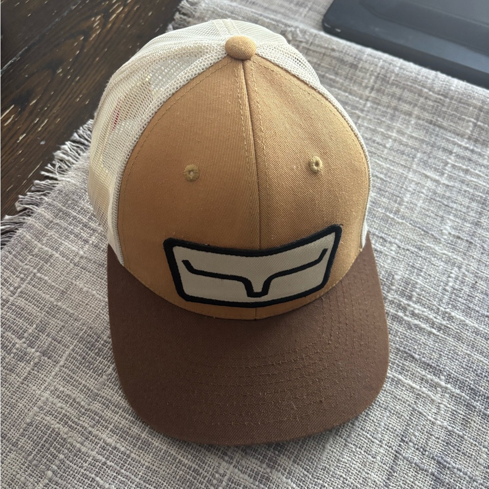 Kimes hat